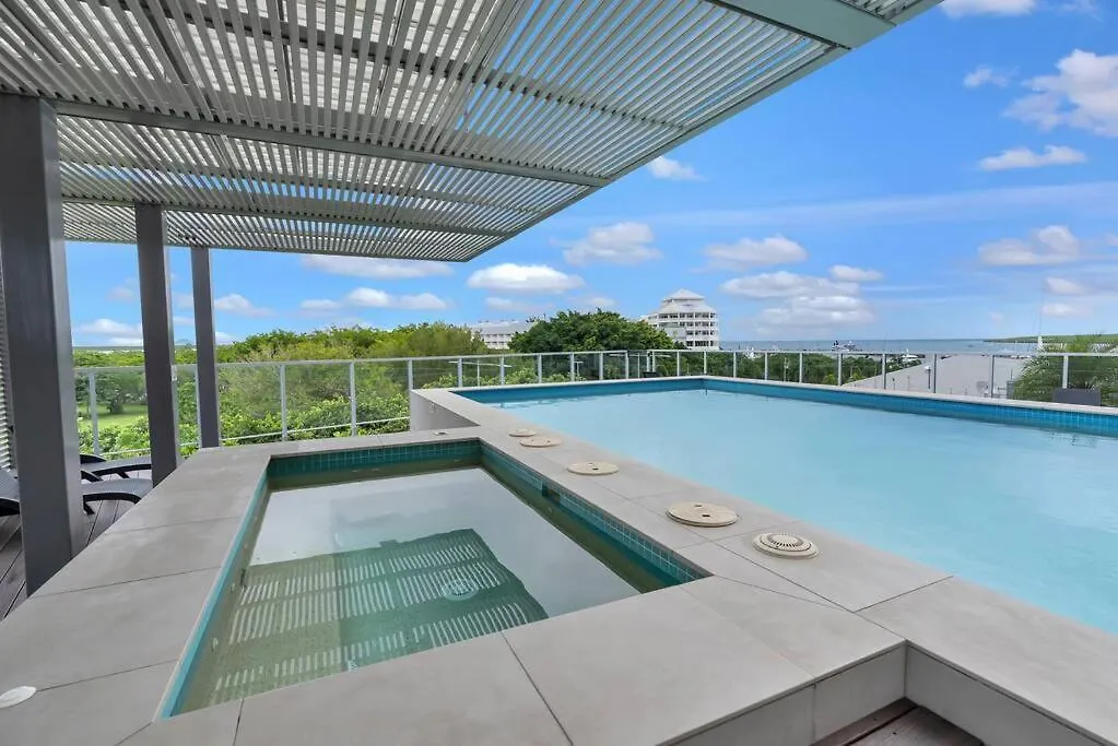 City Living At Harbour Lights On The Waterfront Cairns Apartment